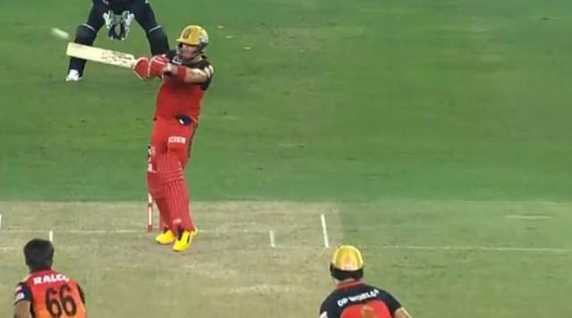 AB de Villiers vs SRH: RCB batsman smashes two first-rate sixes off Sandeep Sharma in IPL 2020