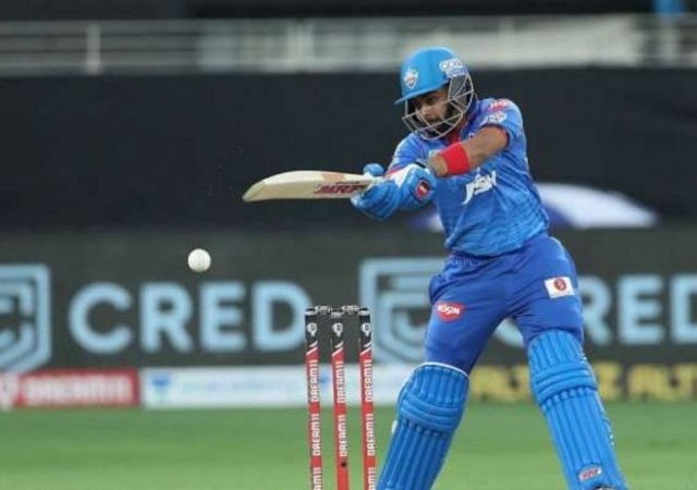 Why is Prithvi Shaw not playing today's IPL 2020 match vs KKR?