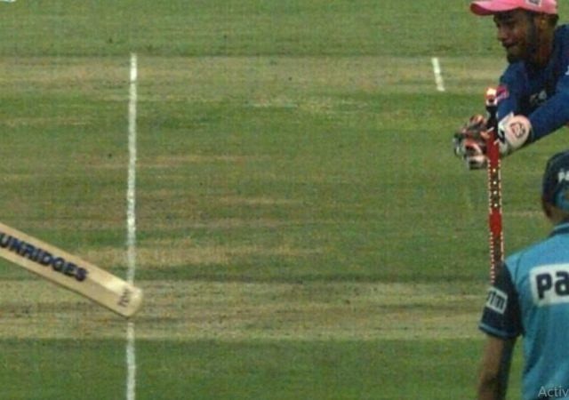 Dhoni run-out IPL 2020: Watch CSK captain falls short of crease vs Rajasthan Royals