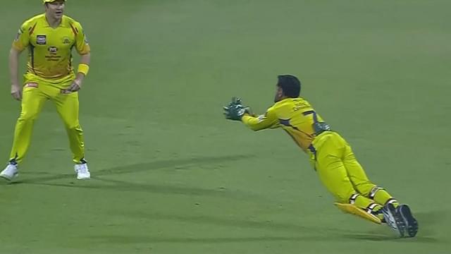 MS Dhoni catch today: CSK captain grabs first-rate catch with one glove off to dismiss Shivam Mavi vs KKR