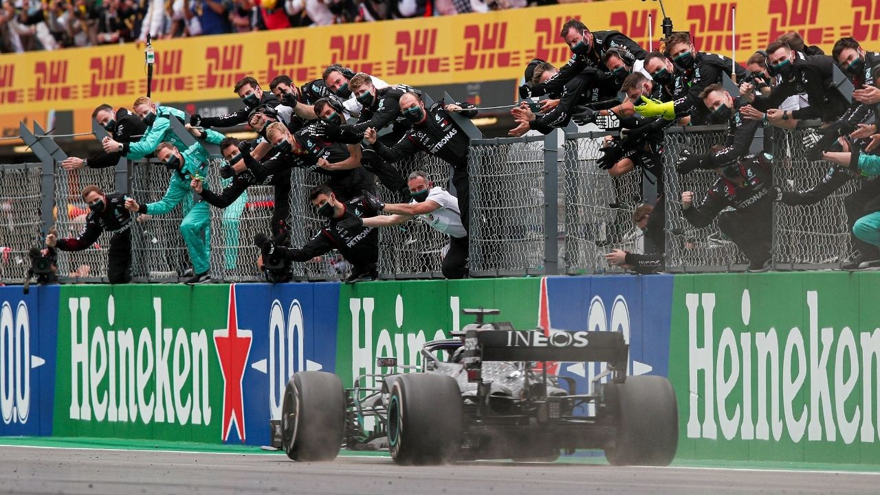 "What an incredible achievement" Lewis Hamilton after Mercedes winning