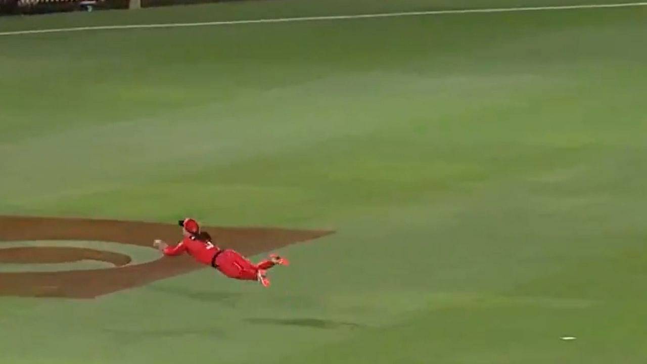 Courtney Webb cricket: Watch Webb's extra ordinary flying catch dismisses Ellyse Perry in WBBL 2020-21