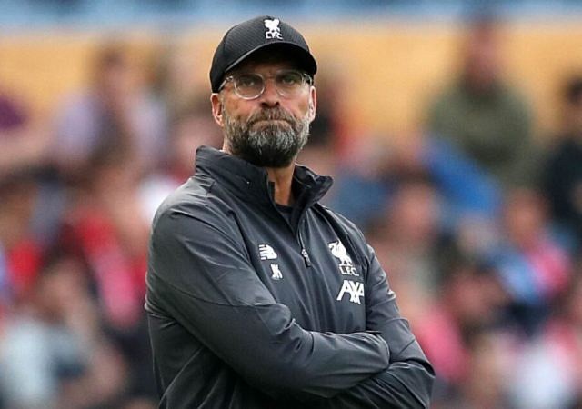 “I have no skills for playing mind games”: Jurgen Klopp Hits Back At Mark Clattenburg After Being Labelled A Hypocrite By The Referee