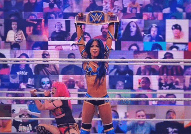 Sasha Banks pins Asuka for the first time ever at Survivor Series 2020