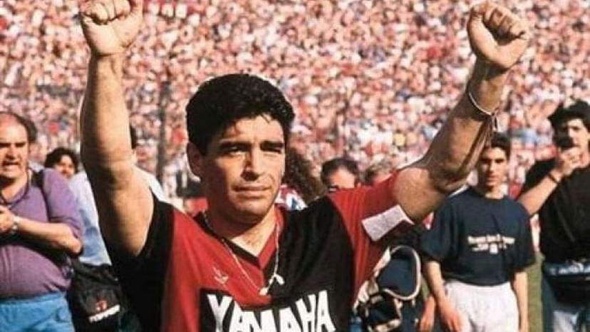 Messi Maradona Tribute : Watch Lionel Messi Pays Tribute To Diego Maradona With Old Newell’s Old Boys Number 10 Shirt 