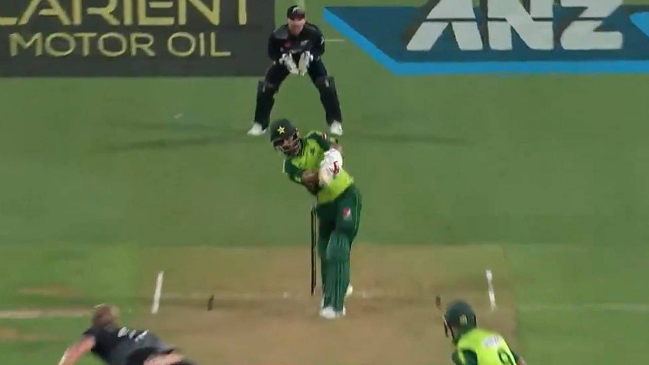 Mohammad Hafeez age: Watch Pakistani batsman narrowly misses maiden T20I century vs New Zealand