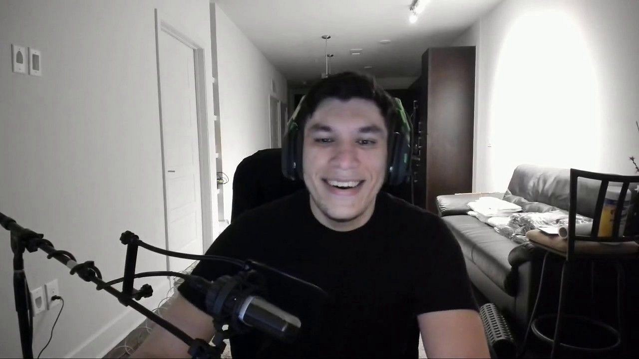 Twitch Rivals Among Us Showdown Trainwrecks Wins For The 4th Time In A Row Glitch Pet Twitch Drops Active On His Channel The Sportsrush