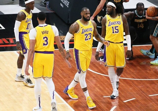 “LeBron James is only 3rd best as a shooter on our team”: Anthony Davis reveals who the top 3 shooters of the Lakers are this season