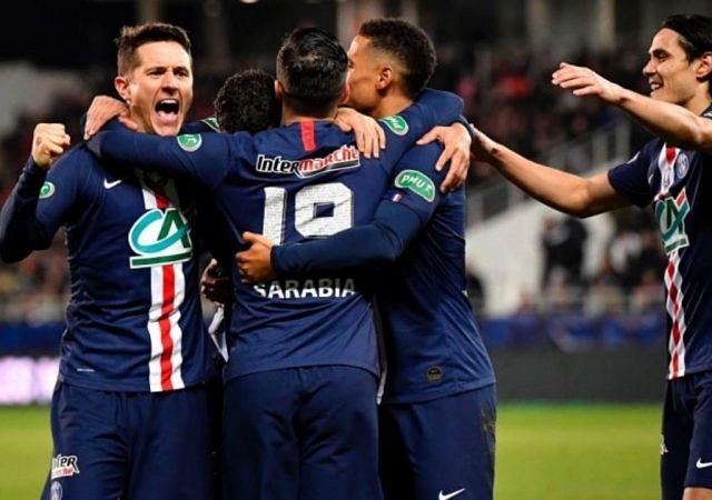 “The world is going to s***”: Ander Herrera Launches Staunch Defence Of Edinson Cavani Following Three Match Ban
