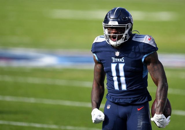 Titans vs. Ravens: Watch A.J. Brown Make Tough Touchdown Catch