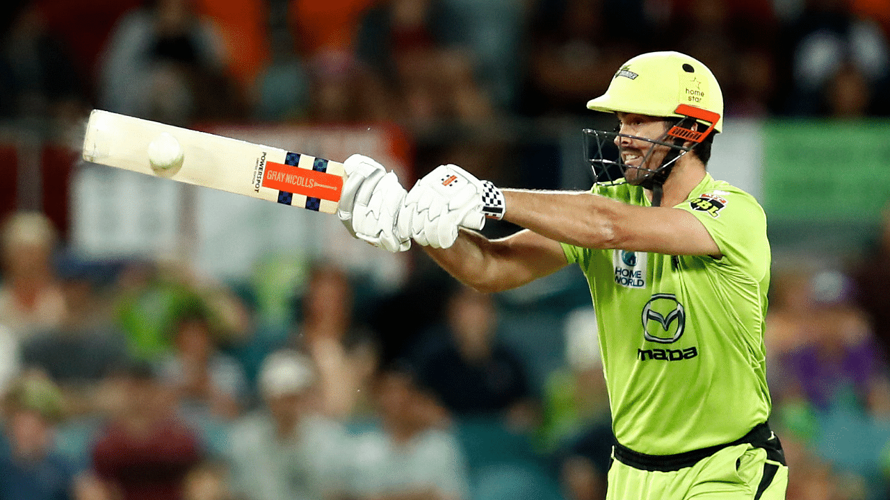 BBL 2020-21: Ben Cutting hits Morne Morkel for 101-metre six; balls lands on the roof in Thunder vs Heat knockout
