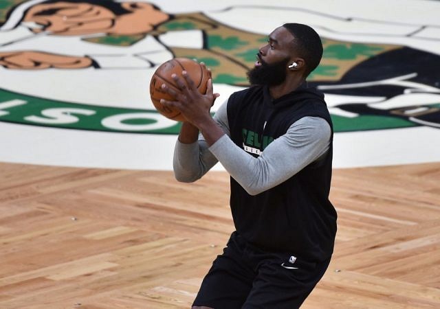 "Keep it going": Celtics legend Bill Russell reacts to Jaylen Brown setting NBA record with 33 points in blowout win over Cavaliers