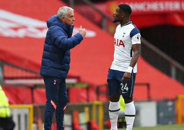 “I was about to say it. 'Pick someone else!”: Serge Aurier Reveals Details Of Tiff With Jose Mourinho
