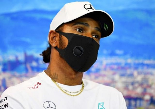 "It is definitely tempting"- Aston Martin on prospect of signing Lewis Hamilton