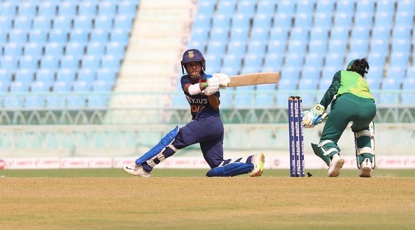 IN-W vs SA-W Fantasy Prediction: India Women vs South Africa Women 4th ODI – 14 March 2021 (Lucknow). Punam Raut, Jhulan Goswami, and Smriti Mandhana are the players to look out for in this game.