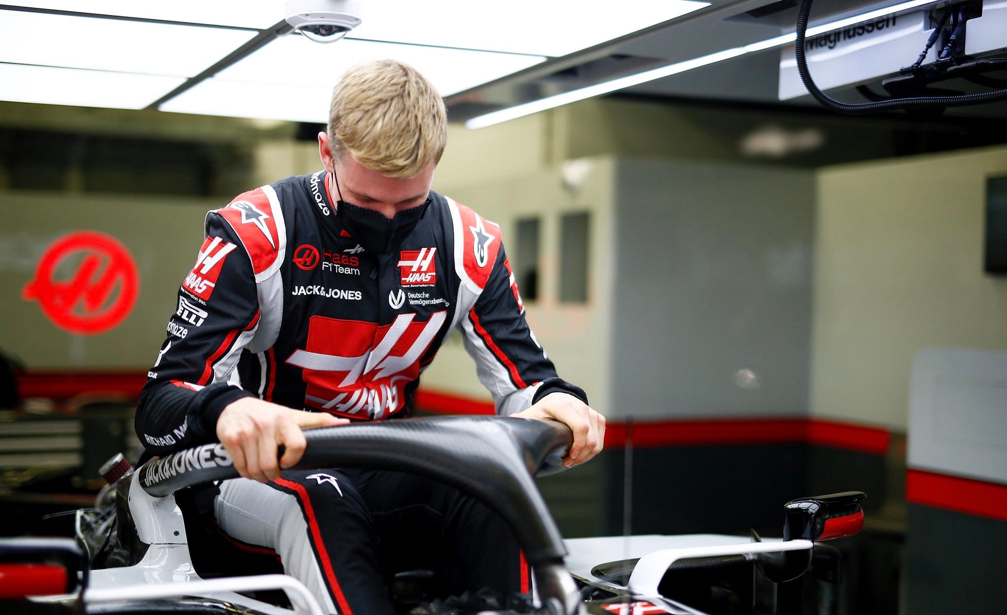 “I’m here at the factory" - Mick Schumacher completes his seat fitting with the Haas F1 team