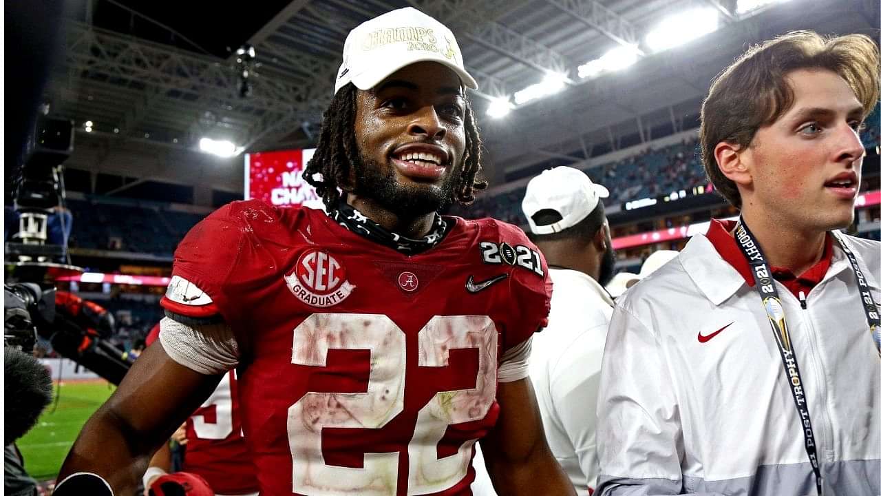 Najee Harris drove NINE hours just to support his teammates