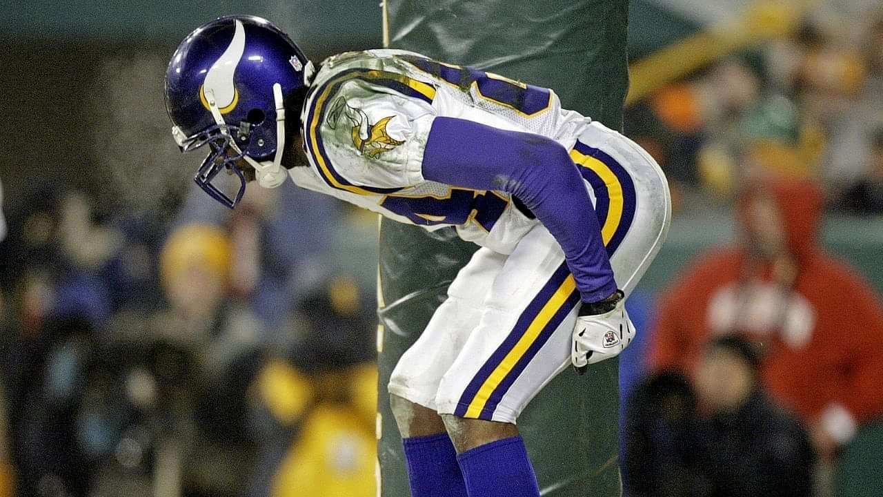 "The Minnesota Vikings Thought It Was Hilarious": Randy Moss Narrates the 'Lambeau Mooning' 16 Years Later