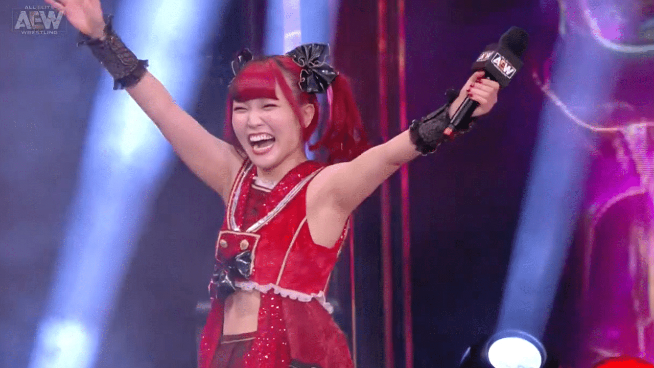 Maki Itoh makes surprise appearance at AEW Revolution