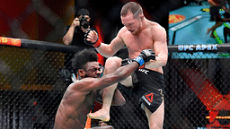 Illegal knee UFC 259