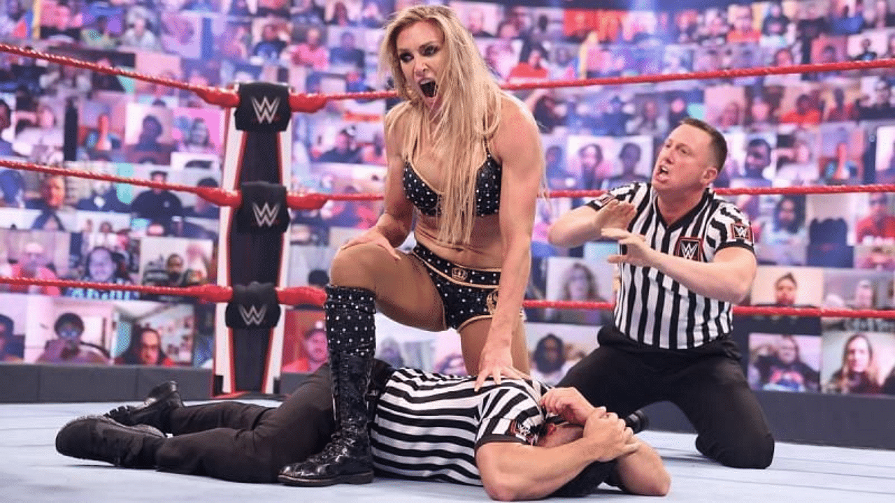 Charlotte Flair thrashes Dave Meltzer for commenting on her appearance