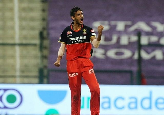 "Disaster horror movie": Twitter reactions on Shahbaz Ahmed picking three wickets in match-winning over vs SRH