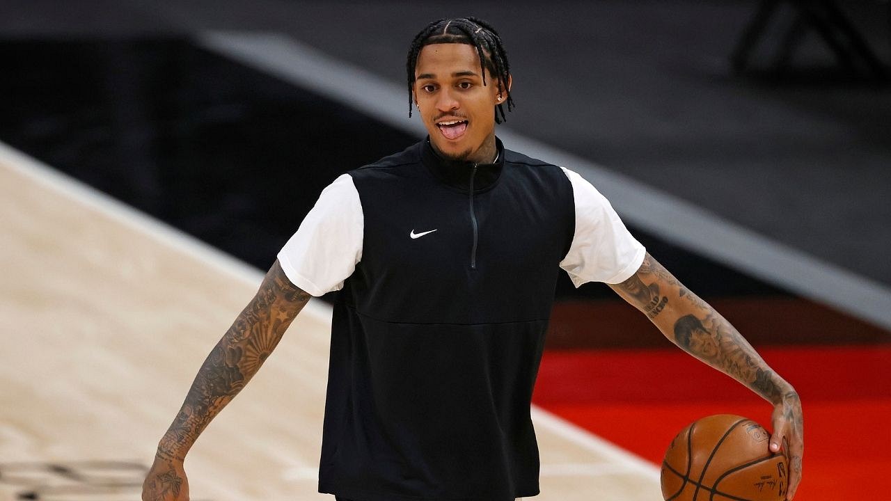 Jordan Clarkson forgot his bagpipes: NBA Twitter roasts the Jazz guard for  arriving in a skirt at the Wells Fargo Center - The SportsRush