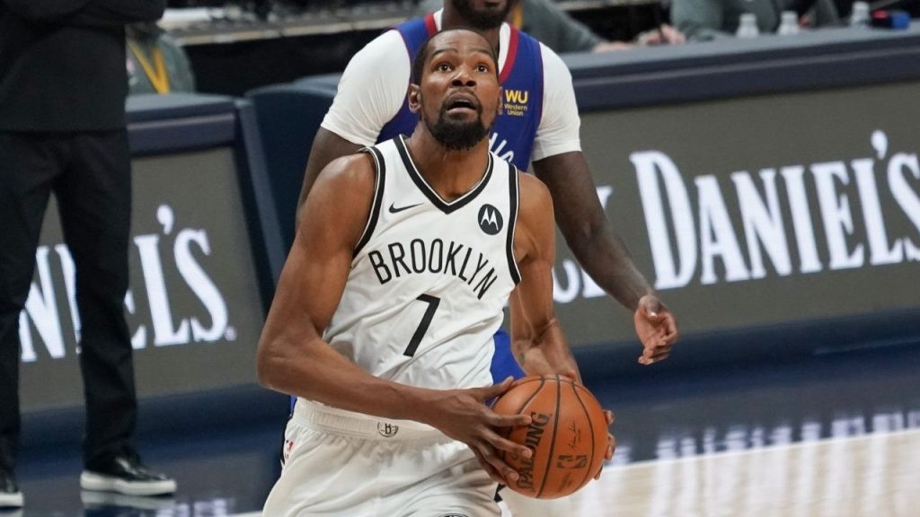 "Kevin Durant finished off the Globetrotters move" Nets display full