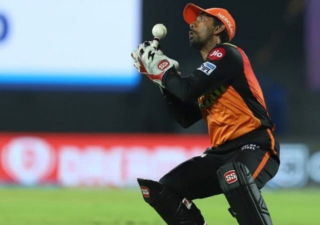 "Resumption of IPL 2021 is doubtful": Wriddhiman Saha opines on playing IPL 2021 without overseas players