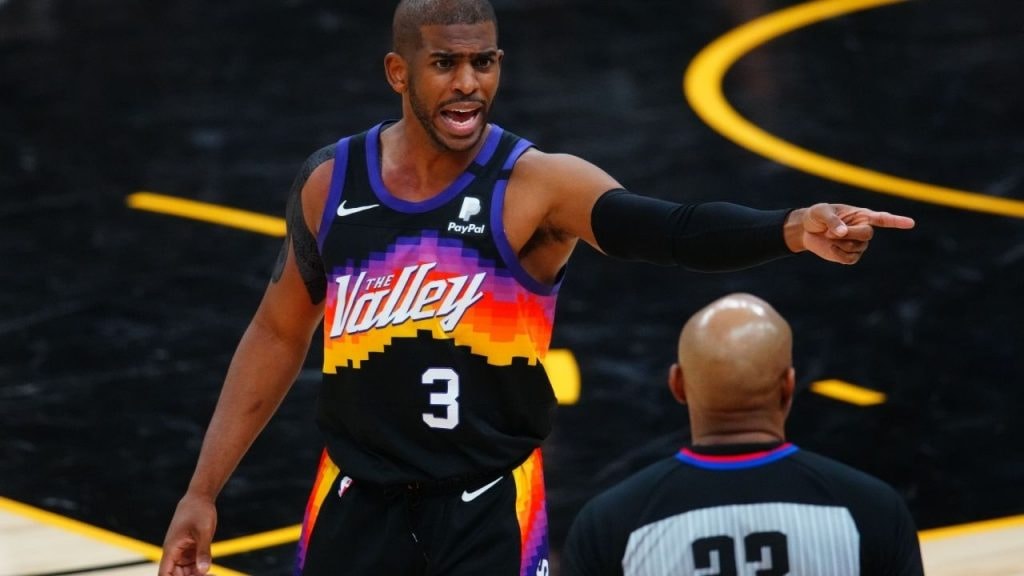 "Is Chris Paul going to play Game 3 vs Los Angeles Lakers