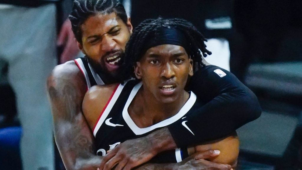 "Jazz got shut down by Pfizer P, Moderna Mann, and Jackson&Jackson": NBA fans troll Utah while ...