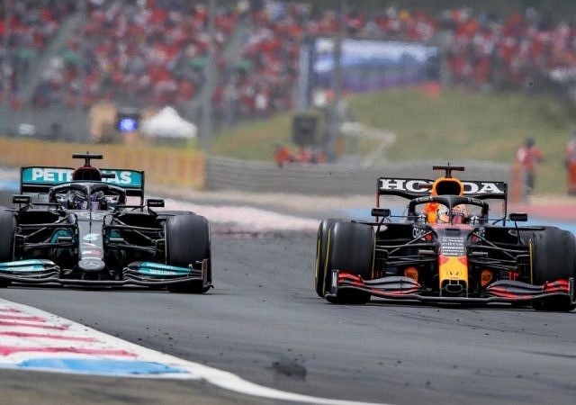 "That one is on us"– Mercedes acknowledges blunder strategy with Lewis Hamilton; ignores Valtteri Bottas call