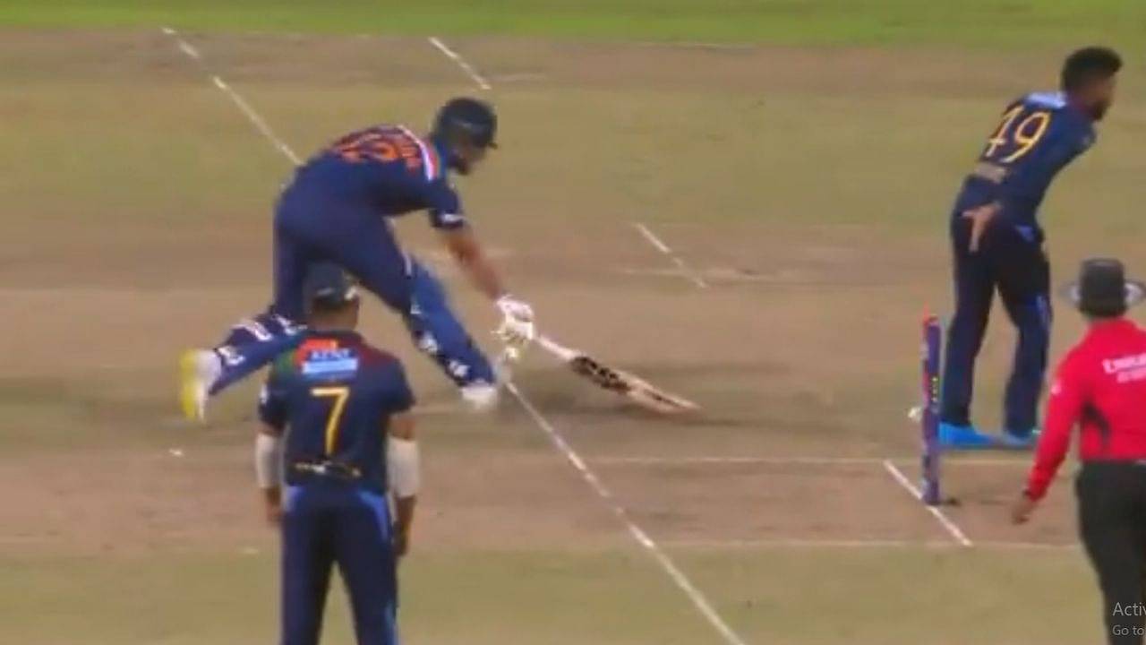 Wanidu Hasaranga imitates MS Dhoni: Sri Lankan all-rounder nails no-look backhand flick in 2nd Colombo T20I