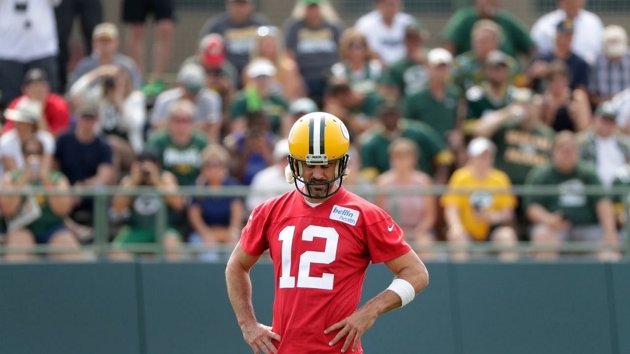 Aaron Rodgers explains offseason drama with Packers in startling, honest  press conference