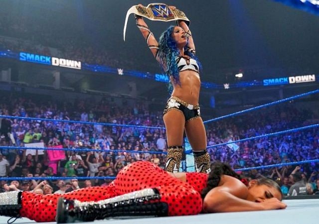 Sasha Banks makes WWE return and attacks Bianca Belair on WWE SmackDown