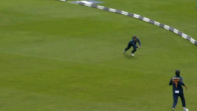 "Fly Smriti fly": Twitter reactions on Smriti Mandhana's acrobatic catch to dismiss Nat Sciver in Worcester ODI