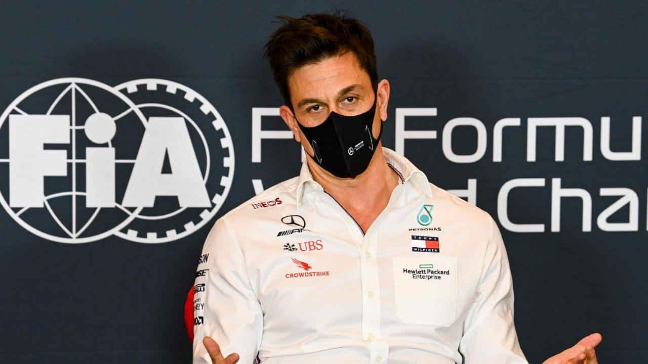 "Toto Wolff is lying"– Dutch F1 expert calls Mercedes boss a hypocrite; believes his team made a blunder with Lewis Hamilton during race restart