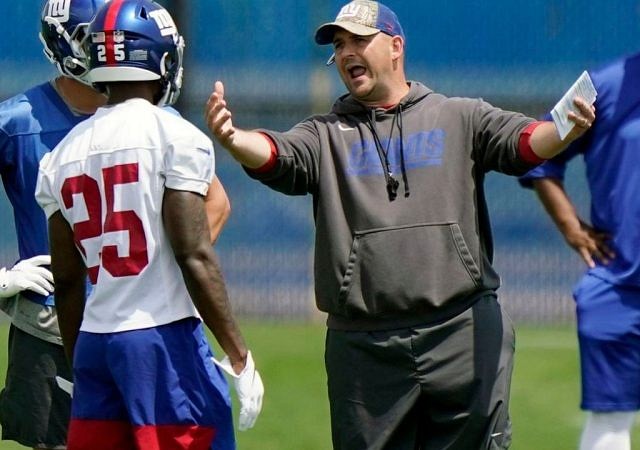 WATCH: Joe Judge Punishes Entire New York Giants Defense, Including the Coaches, With a Penalty Lap
