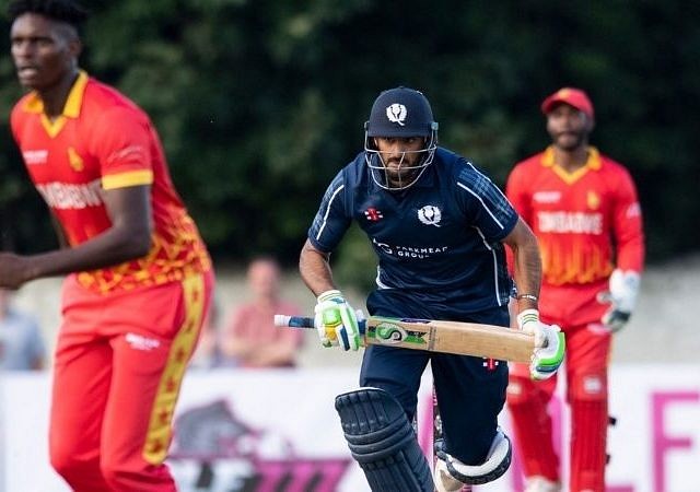 SCO vs ZIM Fantasy Prediction: Scotland vs Zimbabwe 3rd T20I Game – 19 September 2021 (Edinburgh). Sean Williams, Craig Ervine, Kyle Coetzer, and Richie Berrington will be the best fantasy picks for this game.