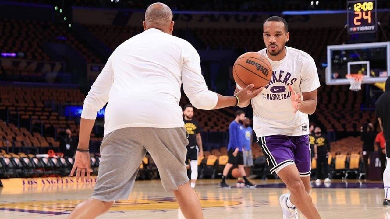 "Bro was just out there getting some cardio in": Twitter trolls Lakers guard Avery Bradley for not recording a single counting stat against the Suns