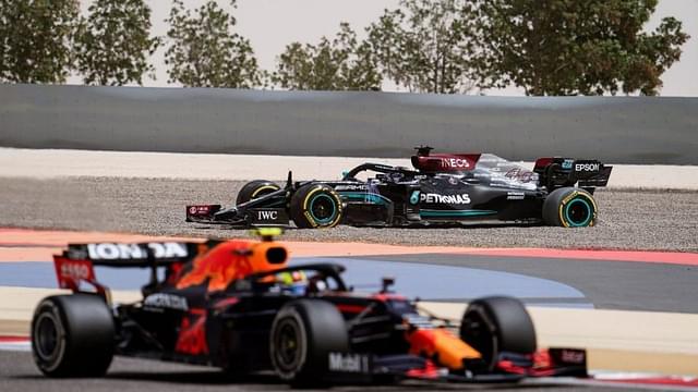 "I really hope Lewis doesn't get me" - Sergio Perez committed to holding up Lewis Hamilton as he looks to get closer to Max Verstappen in Istanbul