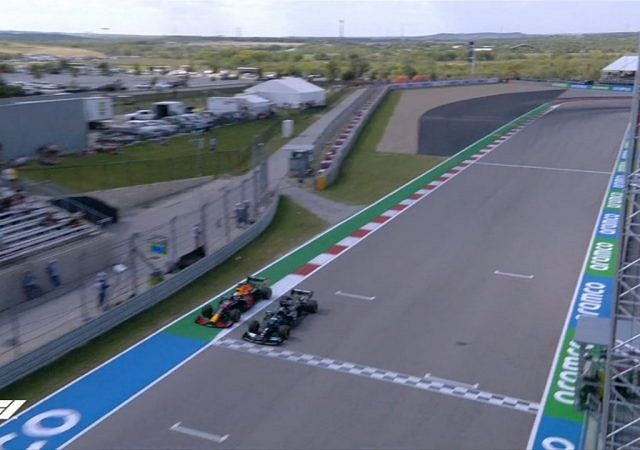 "Stupid idiot"– Max Verstappen fumes at Lewis Hamilton on radio after they tussle in FP2
