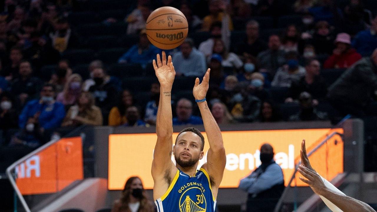 "I'm really not worried about Stephen Curry's scoring!": Steve Kerr gives a nonchalant response to questions about the Warriors star's scoreless 4th quarters this season