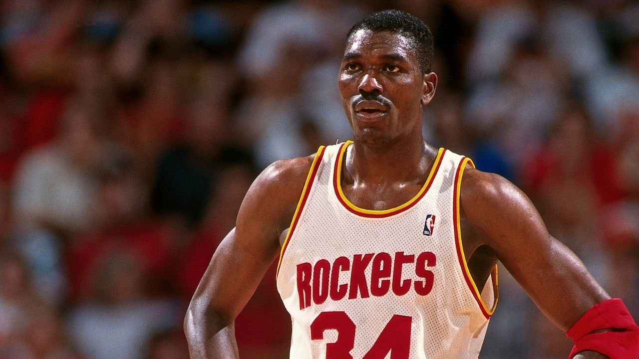 hakeem olajuwon jersey retirement