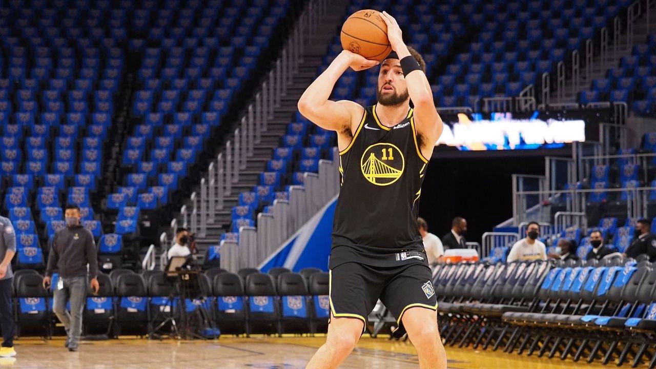 "Hey Steph, did you see that Hook Shot I just made?!": Warriors' Klay Thompson runs to the court during a time-out, shows off moves and drills a Hook-Shot