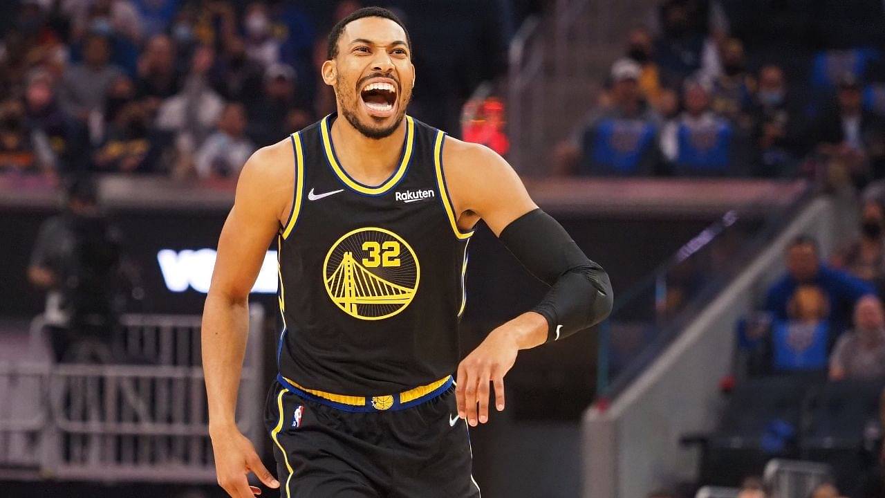 "Is Otto Porter Jr. out for the season?!": Stephen Curry and the Warriors watch in horror as their Wilt Chamberlin lookalike goes down with an injury to his right knee