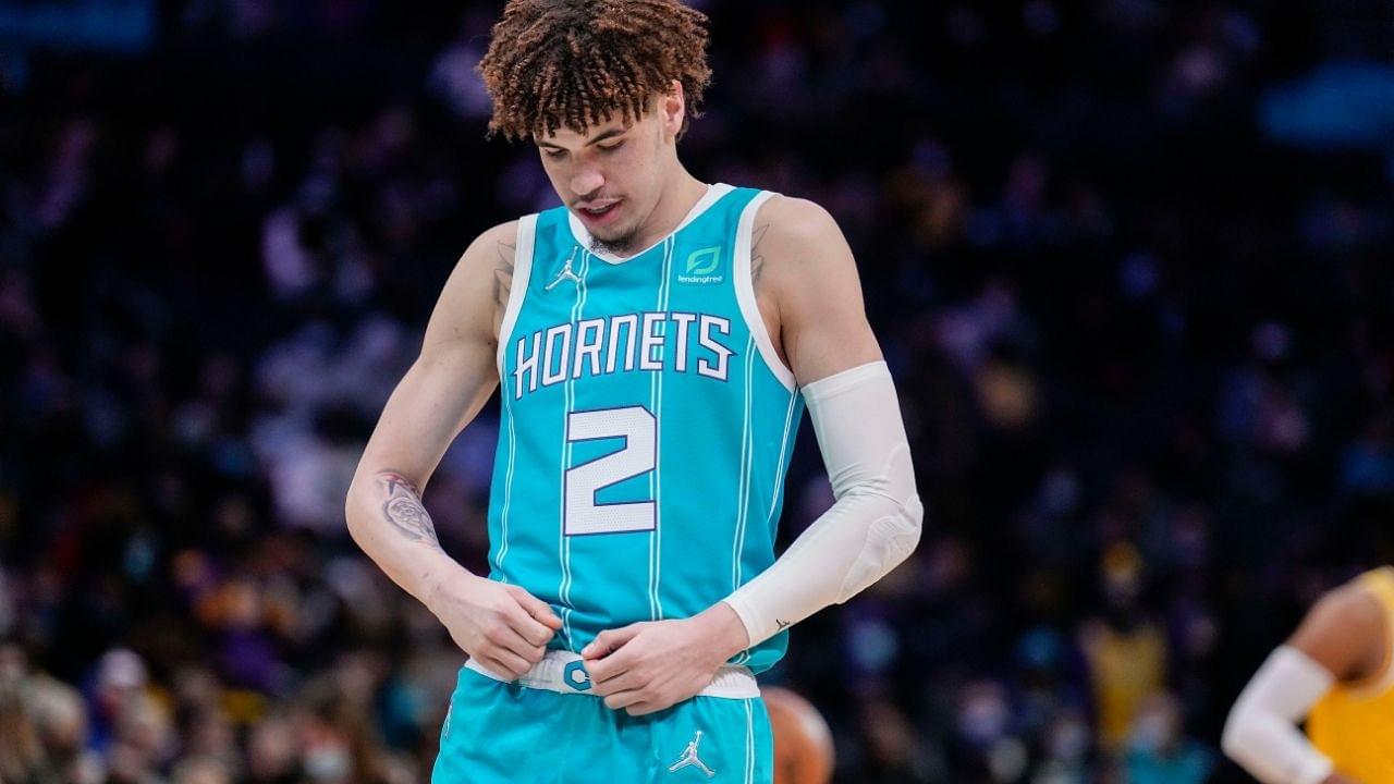 "LaMelo Ball signed my shoe for me?!": Hornets' star stops to make a fan's whole week despite just playing in an absolutely grueling game vs Lakers