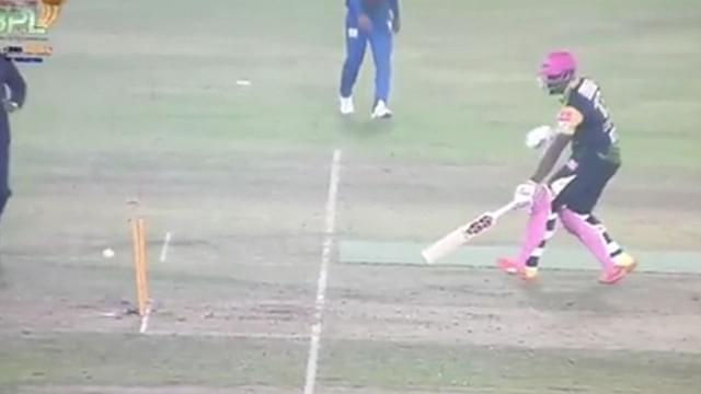 Andre Russell Run Out: Andre Russell gets run out in a bizarre manner during BPL 2022 match between Khulna Tigers and Minister Group Dhaka
