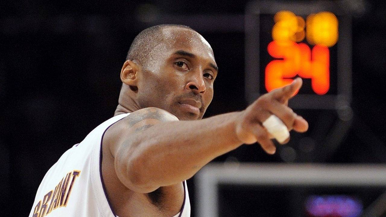 “Kobe Bryant really popped his dislocated finger back in mid-game!”: When the Laker legend displayed the ‘Mamba Mentality', asking his trainer Gary Vitti to fix his finger in-game before returning to drop a game-high 25 points against Spurs