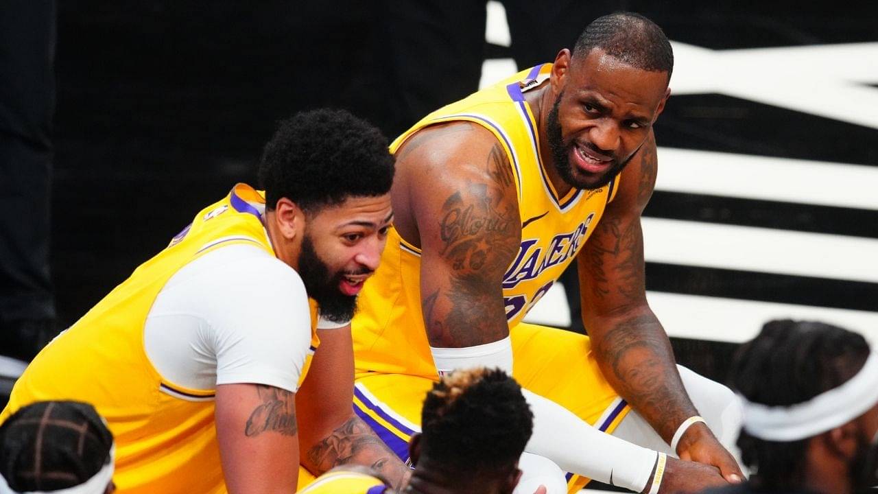 "LeBron James will play center even when Anthony Davis returns back from injury!": The Lakers superstar's stellar run at the 5 allows head coach Frank Vogel a more versatile lineup.